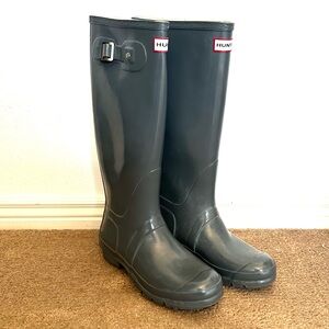 Hunter Original Gloss Grey Tall Rain Boots, size Women’s 9 (8M, EU 40/41)